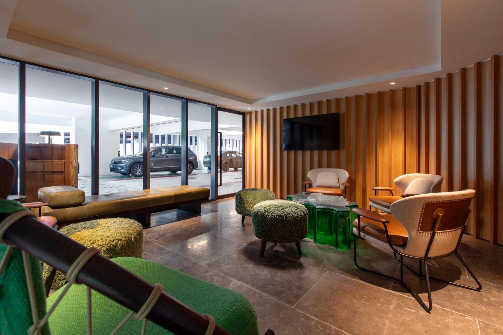 Hotel Indigo On The Park By Ihg 5*